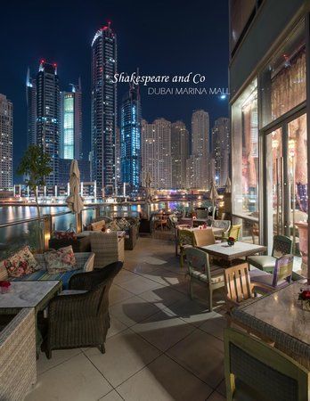 Shakespeare and Co. Al Zorah